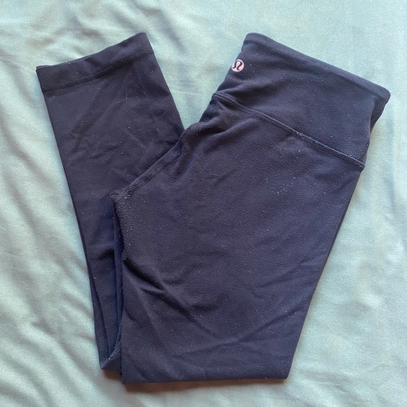 Lululemon leggings - Picture 2 of 5